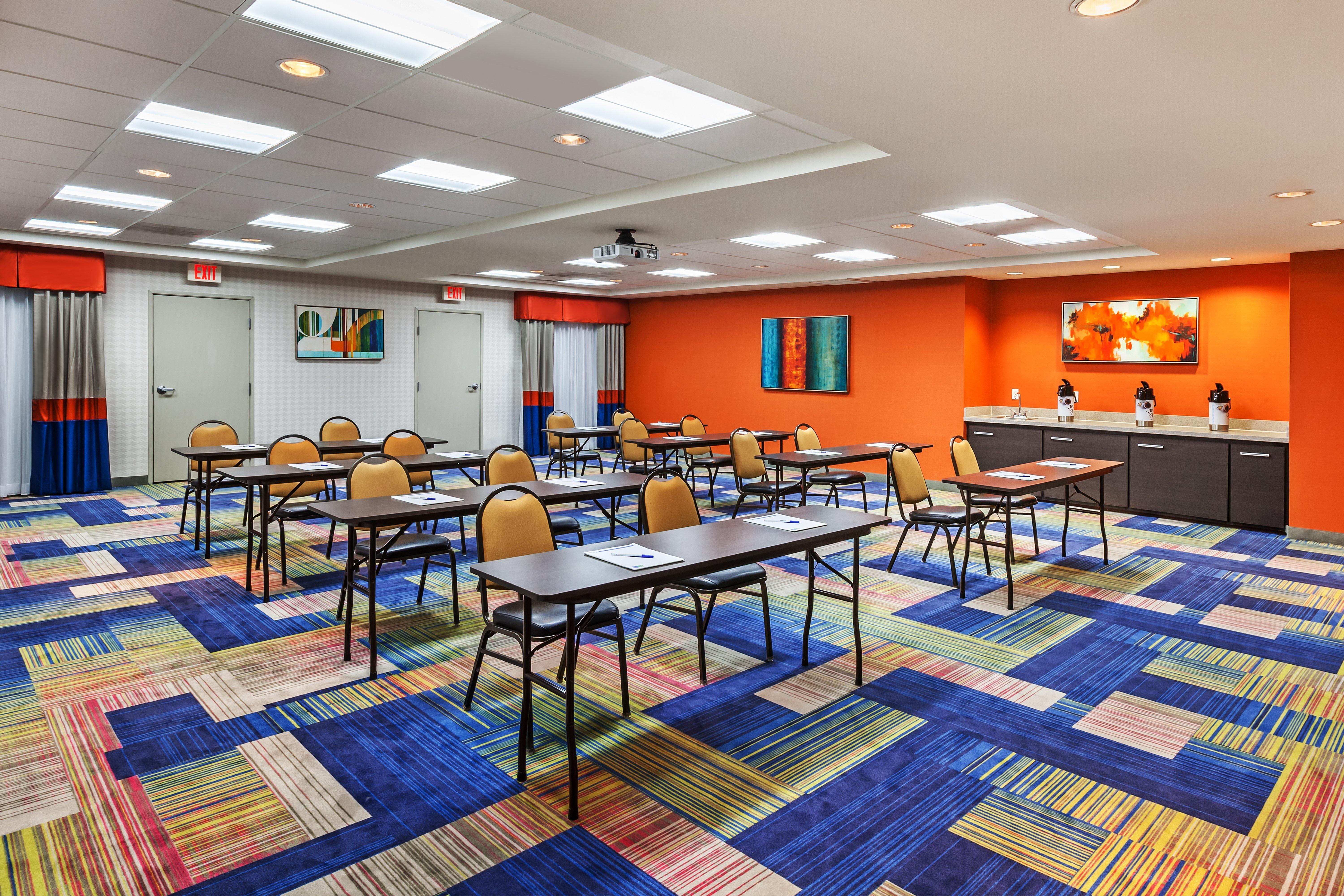 Holiday Inn Express & Suites Houston East By Ihg Exteriör bild